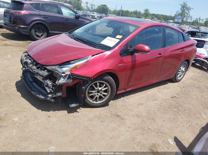 2017 TOYOTA PRIUS auction photo 2