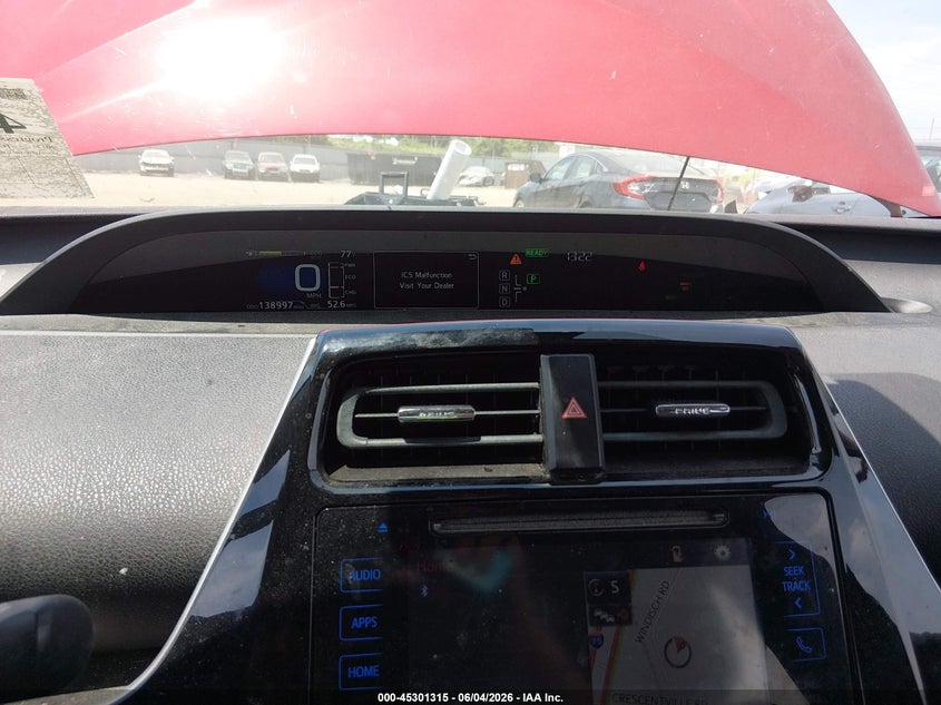 2017 TOYOTA PRIUS auction photo 7
