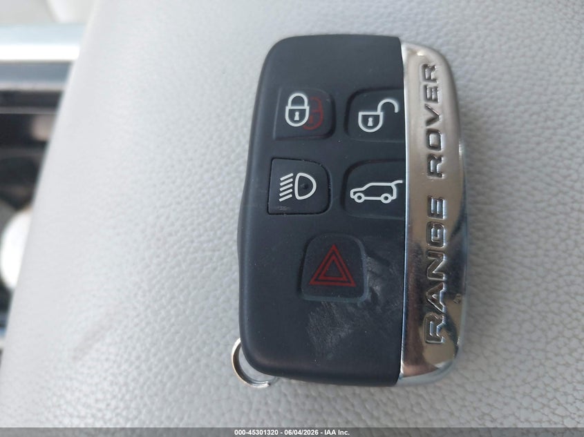 LAND ROVER RANGE ROVER EVOQUE - zdjęcie 11