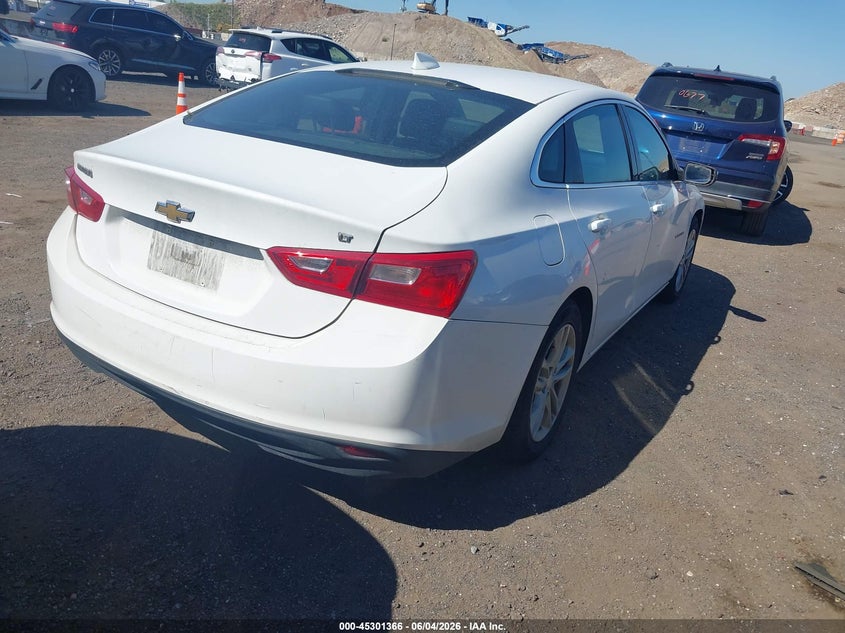 Vin: 1g1ze5st3hf128652, lot: 45799229, chevrolet malibu 1lt 20174