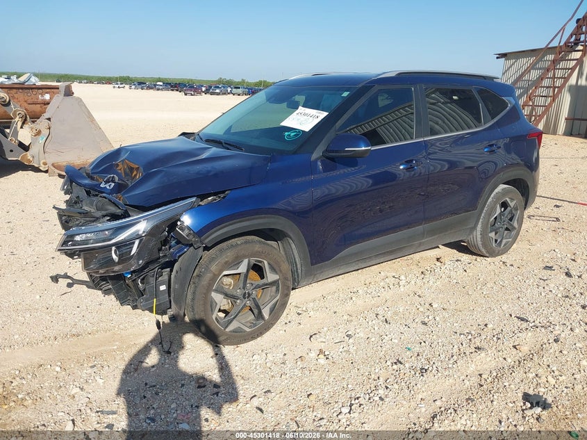 2025 KIA SELTOS auction photo 2