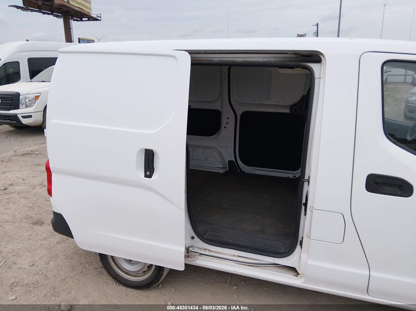 2017 CHEVROLET CITY EXPRESS auction photo 8