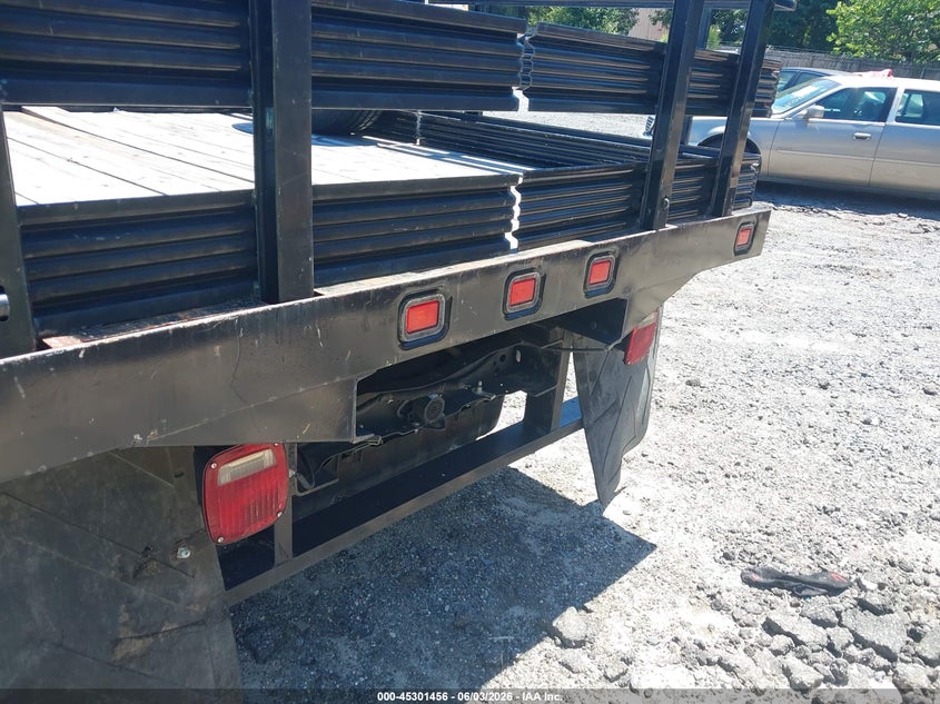 2019 FORD F-350 CHASSIS auction photo 6