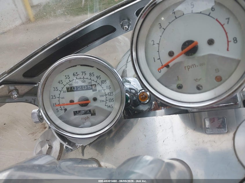 1998 Honda Gl1500 Ct VIN: 1HFSC3433WA100527 Lot: 45301468
