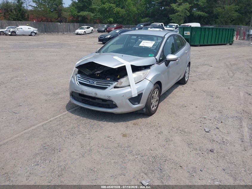 Vin: 3fadp4bj8bm240509, lot: 45799402, ford fiesta se 20112
