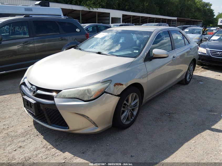 4T1BF1FK7GU161921 2016 TOYOTA CAMRY SE photo 1