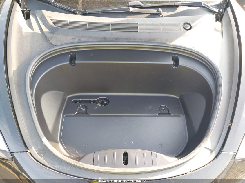 2020 Tesla Model 3 Long Range Dual Motor All-Wheel Drive VIN: 5YJ3E1EB2LF599777 Lot: 45301618