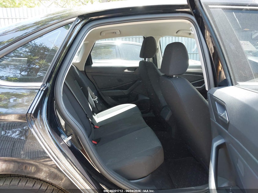 2019 Volkswagen Jetta 1.4T R-Line/1.4T S/1.4T Se VIN: 3VWC57BU6KM052124 Lot: 45301712