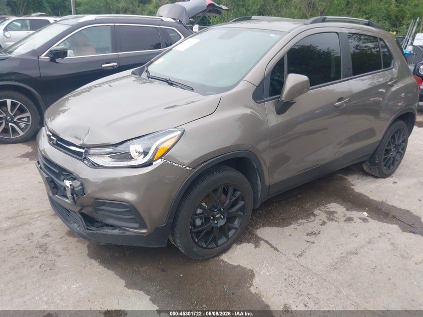 2021 CHEVROLET TRAX auction photo 2
