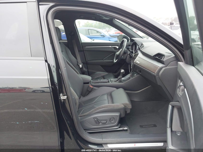 2023 AUDI Q3 2.0L I-4 DI, DOHC, V(VIN: WA1EECF34P1048397