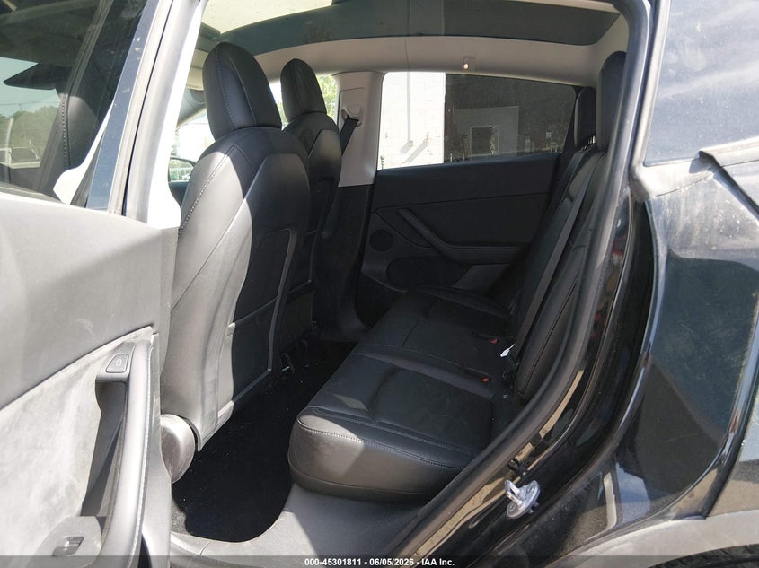 2021 Tesla Model Y Long Range Dual Motor All-Wheel Drive VIN: 5YJYGDEE6MF131662 Lot: 45301811