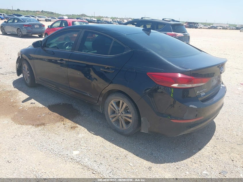 2018 HYUNDAI ELANTRA auction photo 3