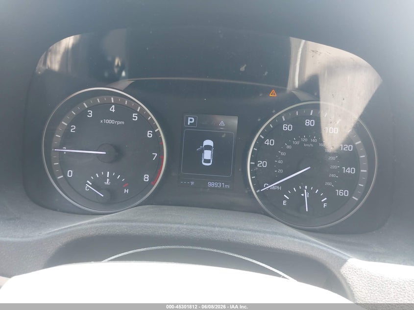 2018 HYUNDAI ELANTRA auction photo 7