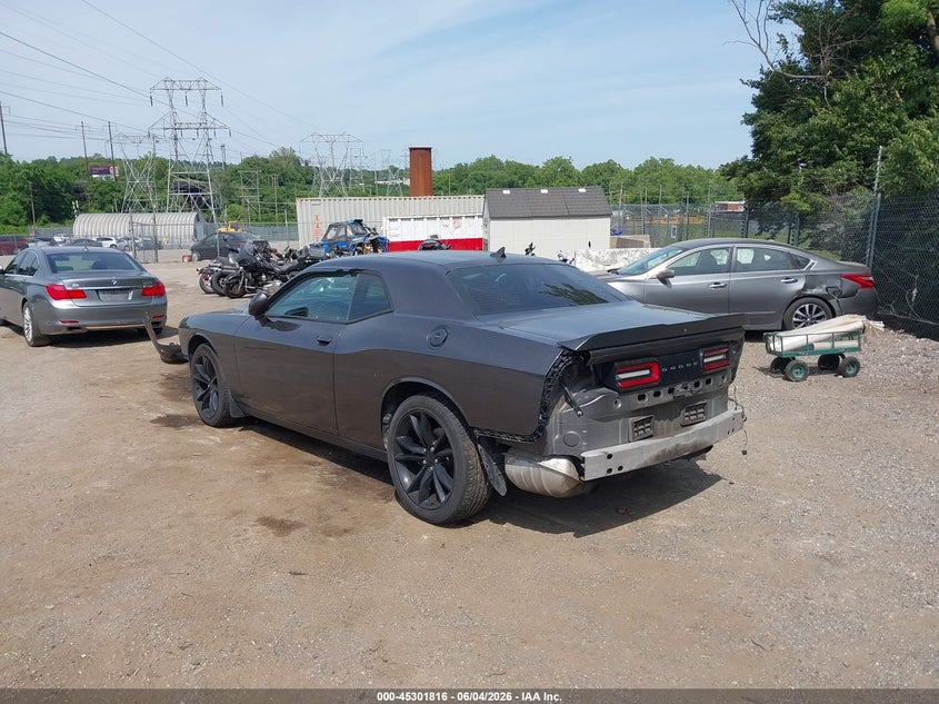 Vin: 2c3cdzag4gh137793, lot: 45799679, dodge challenger sxt 20163