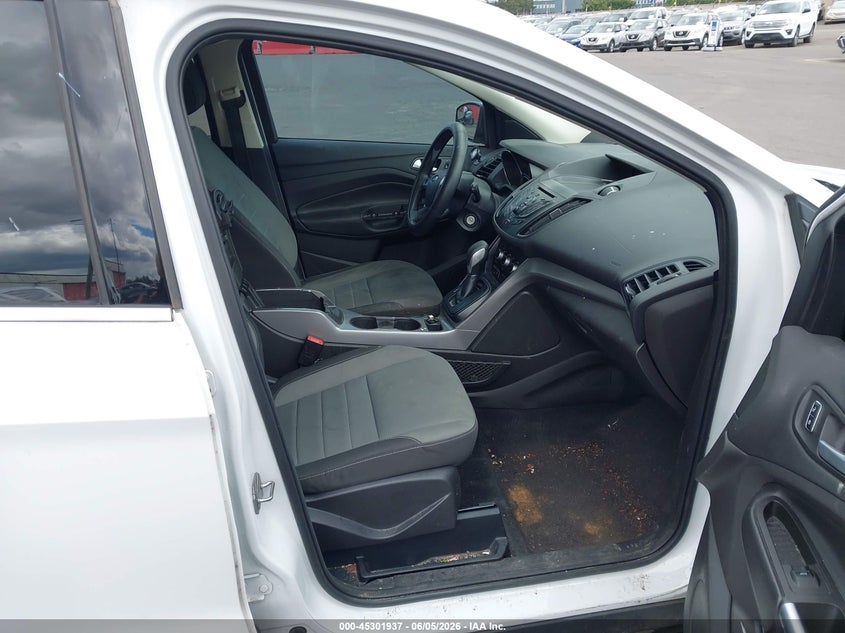 2016 FORD ESCAPE auction photo 5