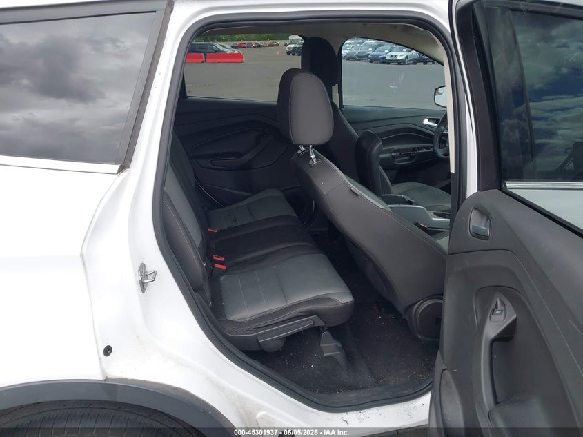 2016 FORD ESCAPE auction photo 8