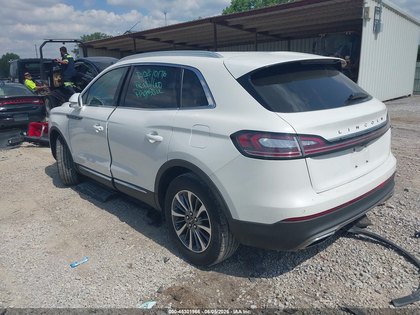 2023 LINCOLN NAUTILUS auction photo 3