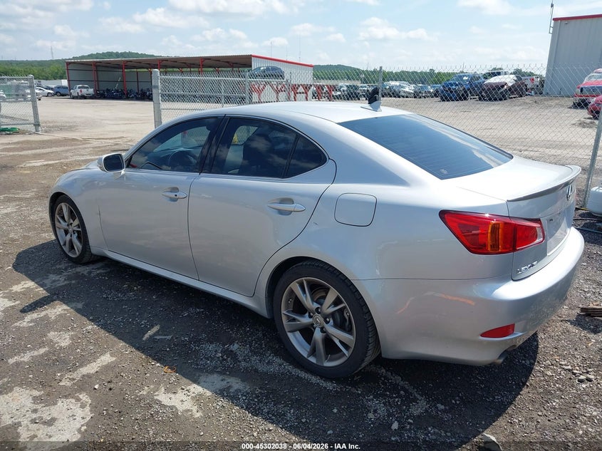 2010 LEXUS IS 250 auction photo 3