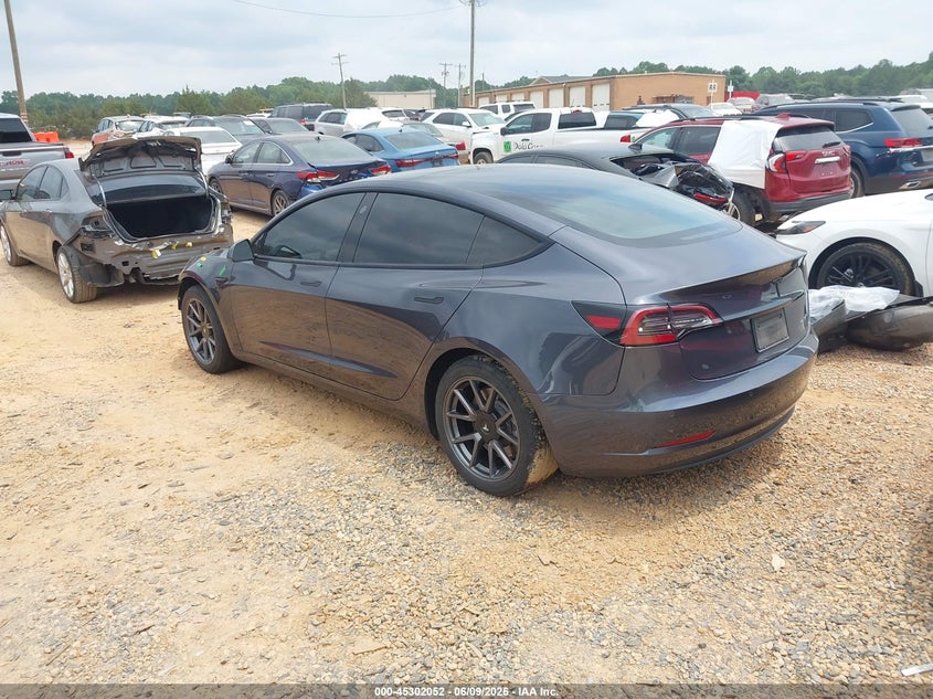 Vin: 5yj3e1eb7mf087398, lot: 45799915, tesla model 3 long range 20213