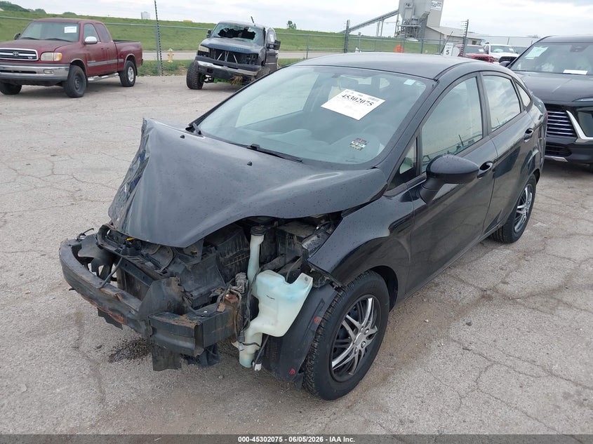 Vin: 3fadp4bj6cm128745, lot: 45799938, ford fiesta se 20122