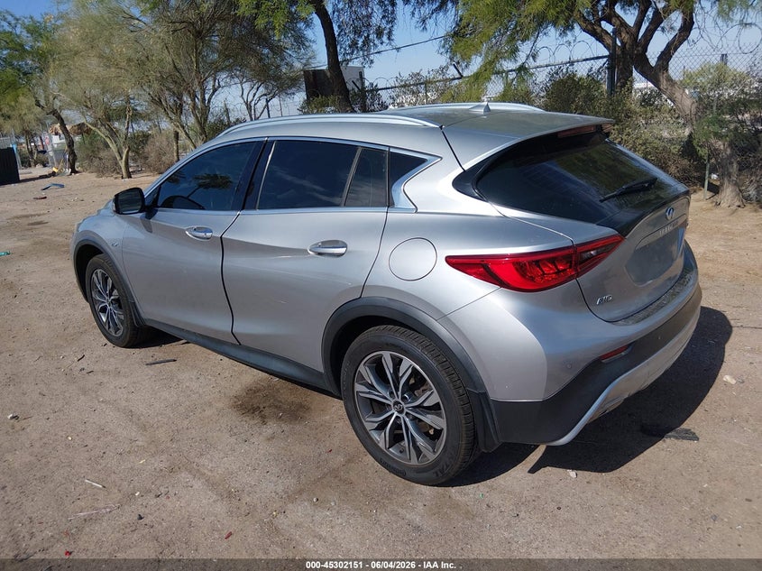 Vin: sjkch5cr7ja054255, lot: 45800014, infiniti qx30 premium 20183