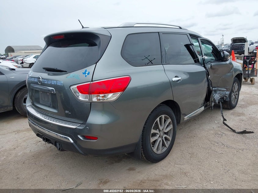 2015 NISSAN PATHFINDER auction photo 4