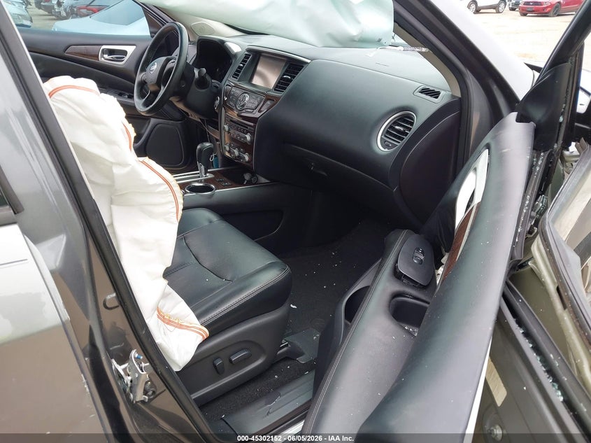 2015 NISSAN PATHFINDER auction photo 5