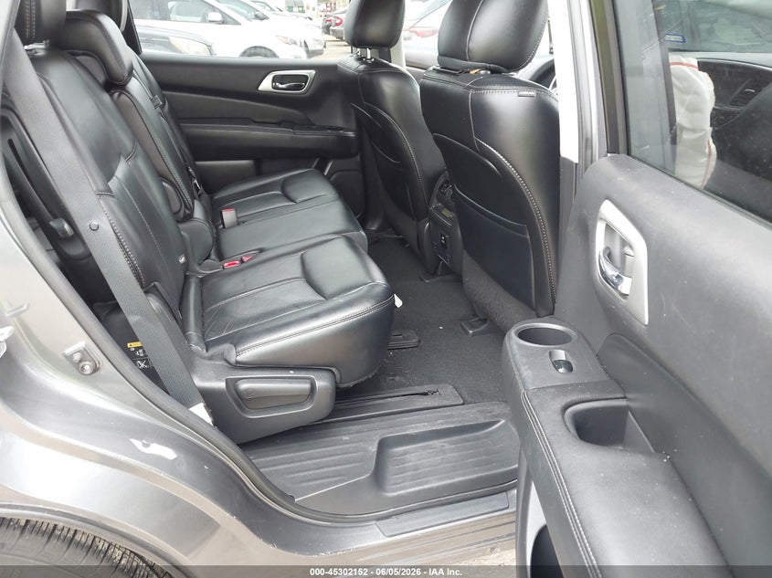2015 NISSAN PATHFINDER auction photo 8
