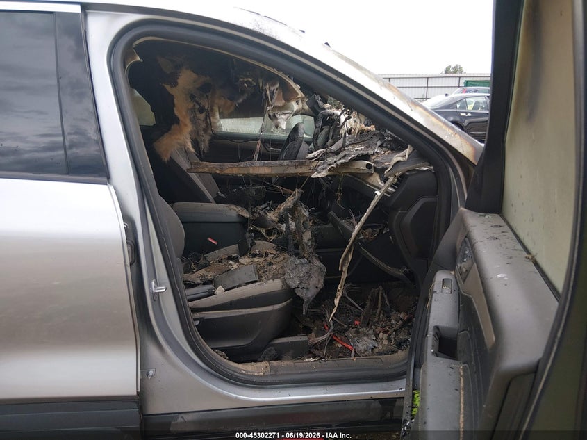 2021 FORD ESCAPE auction photo 5