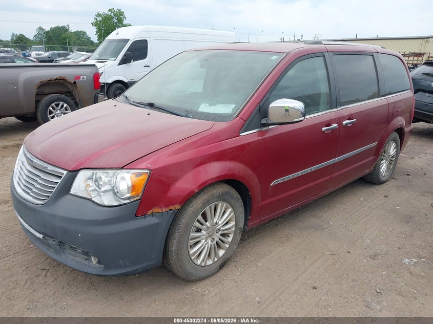 Vin: 2c4rc1gg7cr362022, lot: 45800137, chrysler town & country limited 20122