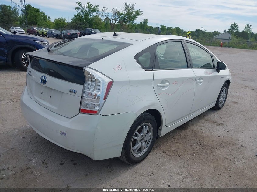 Vin: jtdkn3du4b0329263, lot: 45800140, toyota prius three 20114