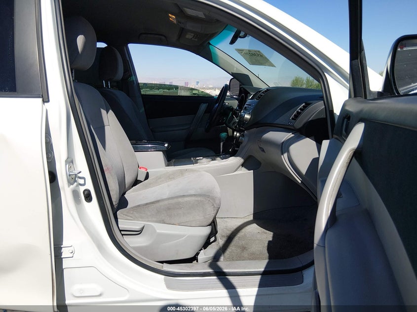 2008 TOYOTA HIGHLANDER auction photo 5