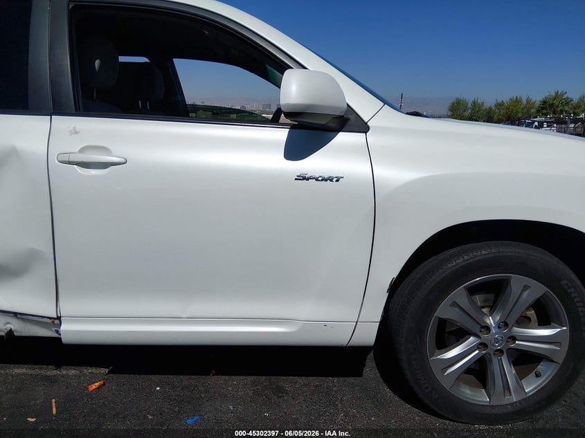 2008 TOYOTA HIGHLANDER auction photo 6