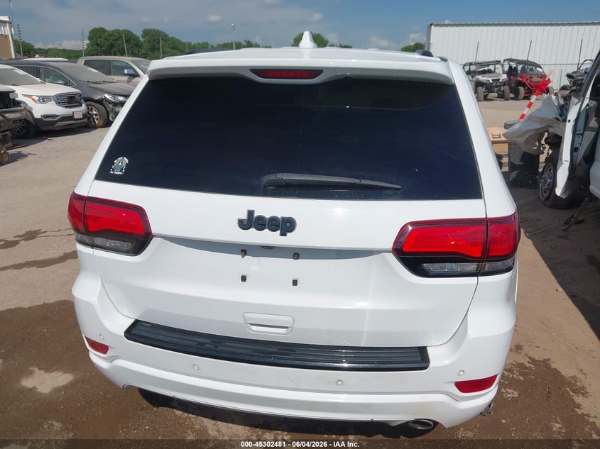 JEEP GRAND CHEROKEE - zdjęcie 17