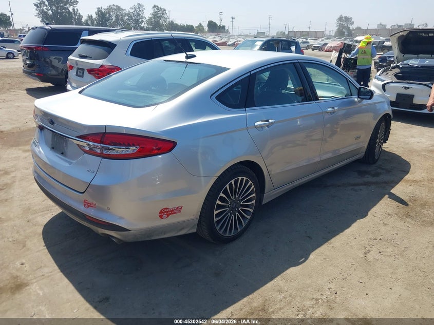 Vin: 3fa6p0pu0hr379436, lot: 45800405, ford fusion energi se luxury 20174