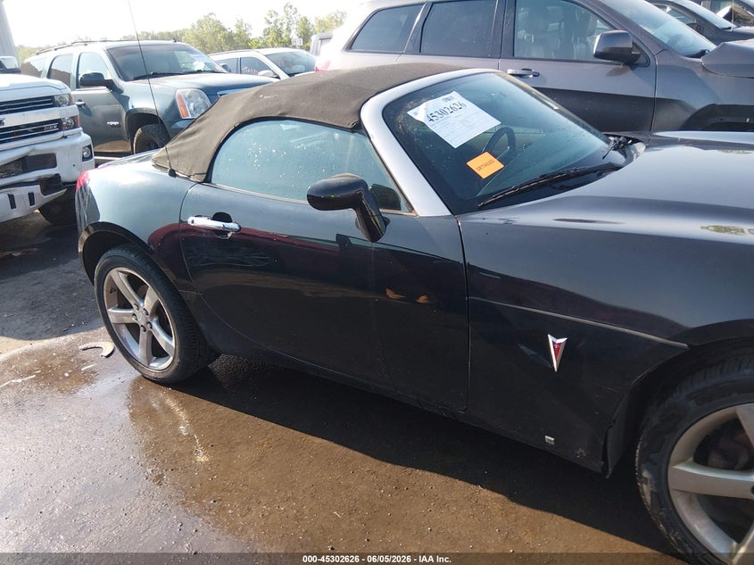 2008 Pontiac Solstice Gxp VIN: 1G2MF35X68Y116540 Lot: 45302626