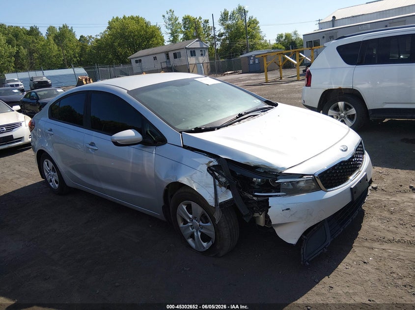 Vin: 3kpfk4a70je256610, lot: 45800514, kia forte lx 2018 img_1