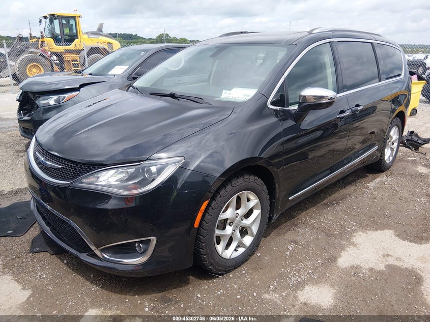Vin: 2c4rc1gg6lr275390, lot: 45800609, chrysler pacifica limited 20202