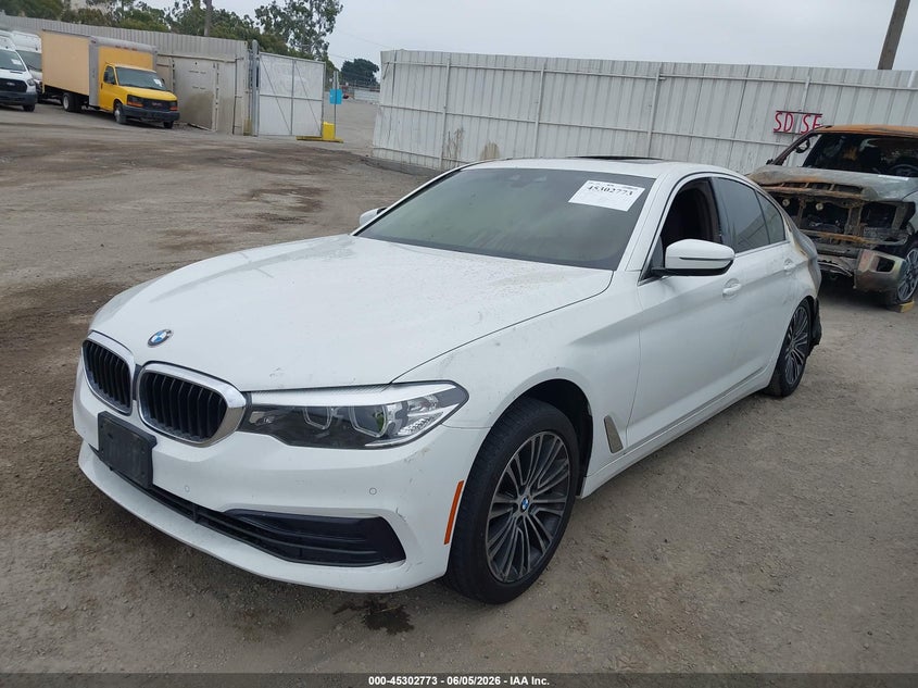 2019 BMW 530I auction photo 2