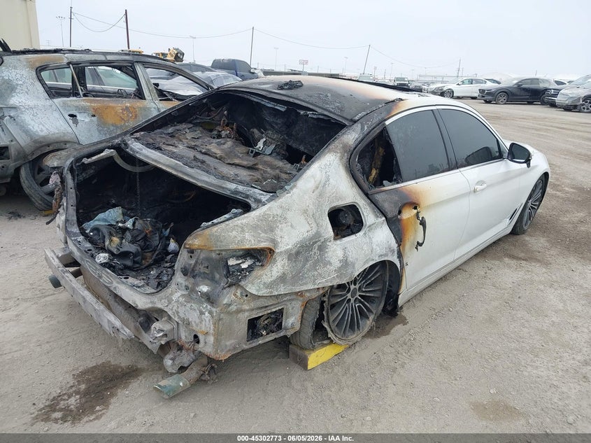 2019 BMW 530I auction photo 4