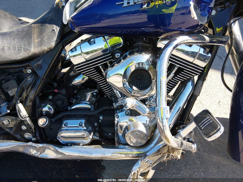 2006 Harley-Davidson Flhxi VIN: 1HD1KBW186Y670768 Lot: 45302792