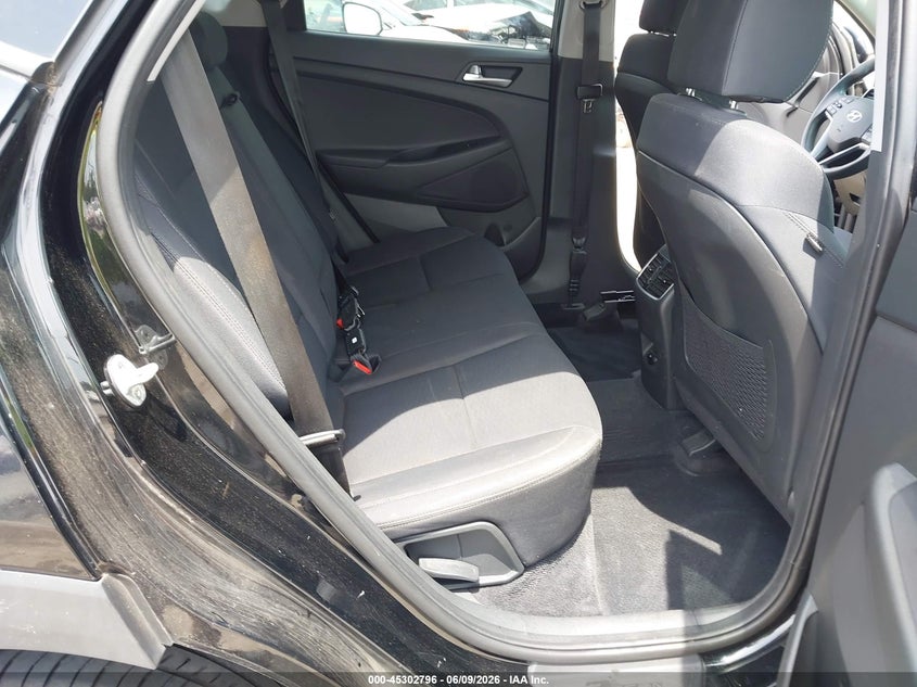 2020 HYUNDAI TUCSON auction photo 8