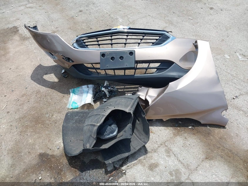 2019 Chevrolet Equinox Lt VIN: 2GNAXKEV0K6267950 Lot: 45302809