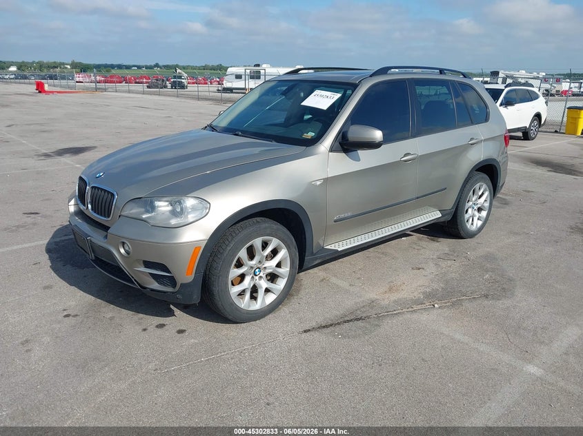 2012 BMW X5 auction photo 2