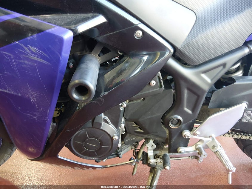 2018 Yamaha Yzfr3 VIN: MH3RH06Y3JK018304 Lot: 45302847
