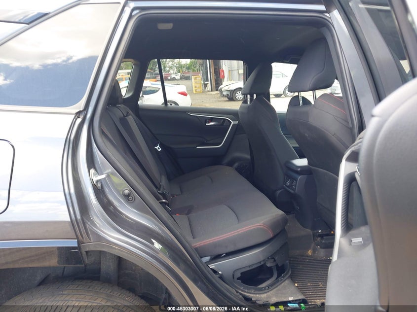 2025 TOYOTA RAV4 PLUG-IN HYBRID auction photo 8