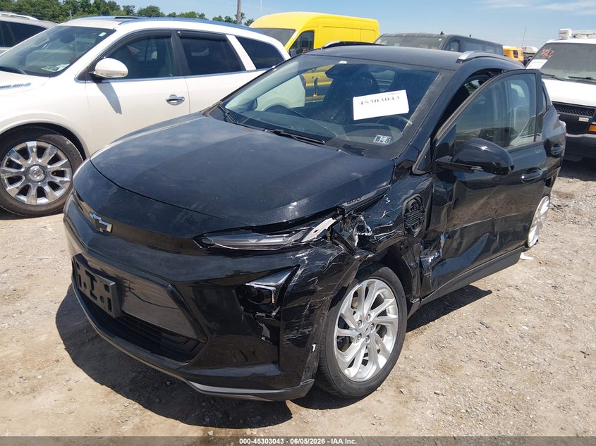 2023 CHEVROLET BOLT EUV auction photo 2