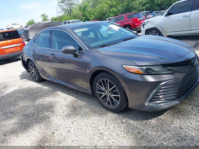 Vin: 4t1f31ak0nu574178, lot: 45800994, toyota camry xle hybrid 2022 img_1