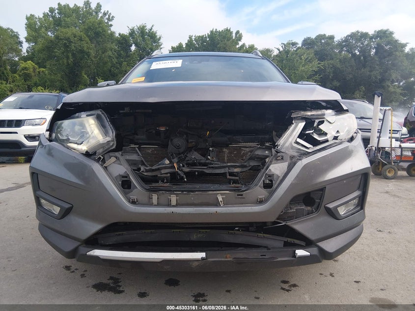 2017 NISSAN ROGUE auction photo 6