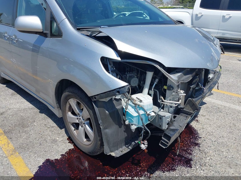 2020 Toyota Sienna Le VIN: 5TDKZ3DC4LS022895 Lot: 45303198